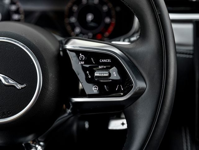2025 Jaguar F-PACE P250 R-Dynamic S