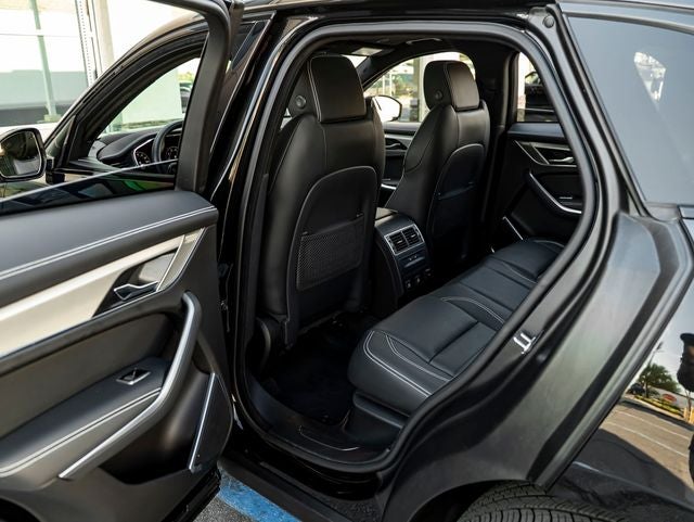 2025 Jaguar F-PACE P250 R-Dynamic S