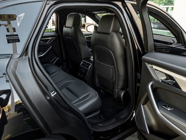 2025 Jaguar F-PACE P250 R-Dynamic S