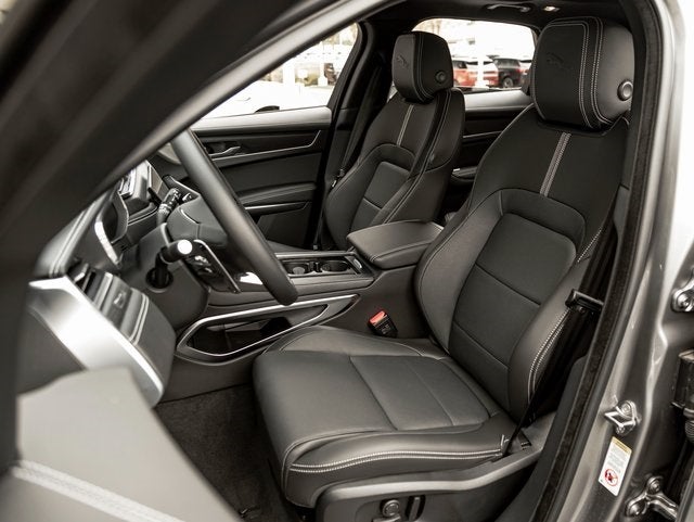 2026 Jaguar F-PACE P250 R-Dynamic S