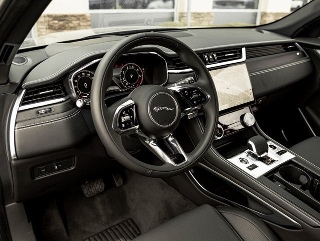 2026 Jaguar F-PACE P250 R-Dynamic S