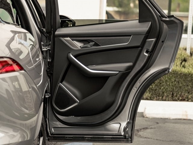 2026 Jaguar F-PACE P250 R-Dynamic S