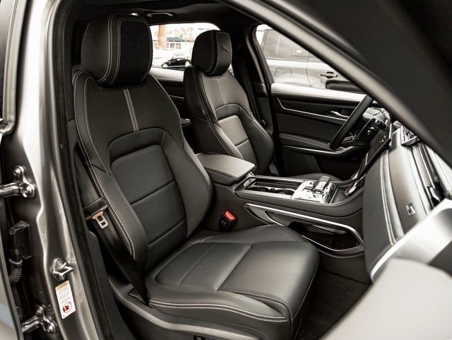 2026 Jaguar F-PACE P250 R-Dynamic S