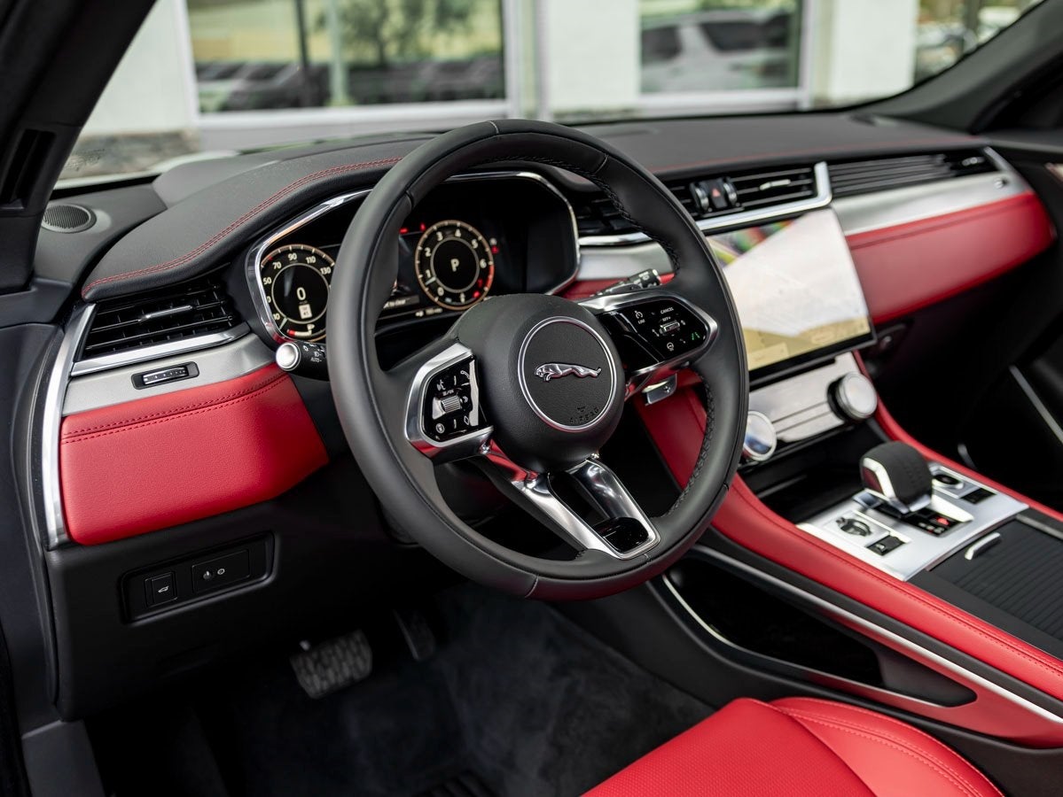 2026 Jaguar F-PACE P250 R-Dynamic S