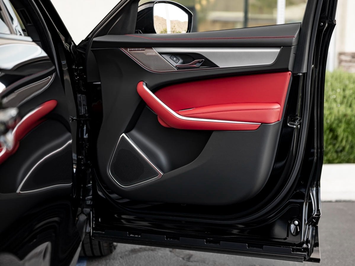 2026 Jaguar F-PACE P250 R-Dynamic S