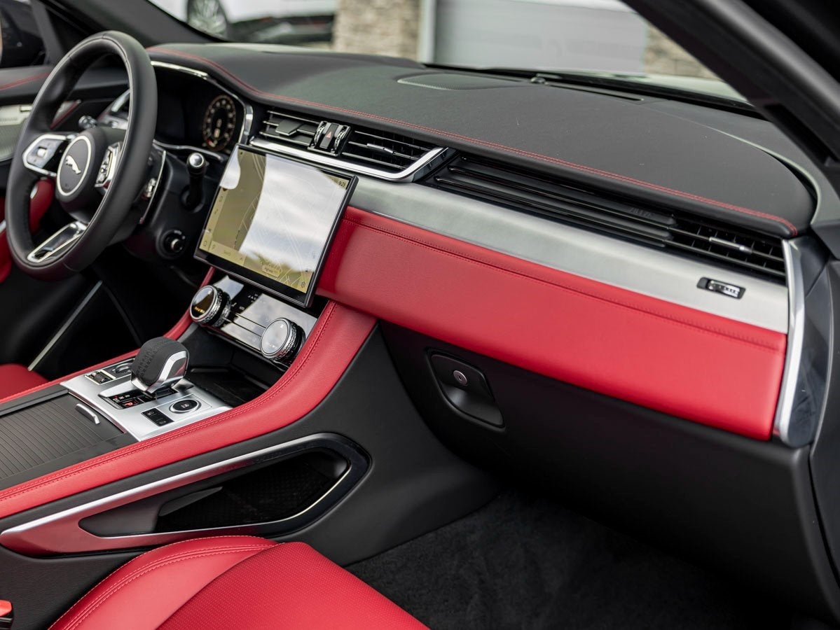 2026 Jaguar F-PACE P250 R-Dynamic S