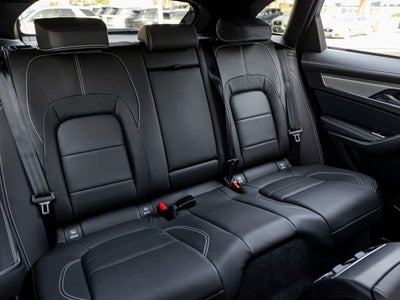 2026 Jaguar F-PACE P250 R-Dynamic S