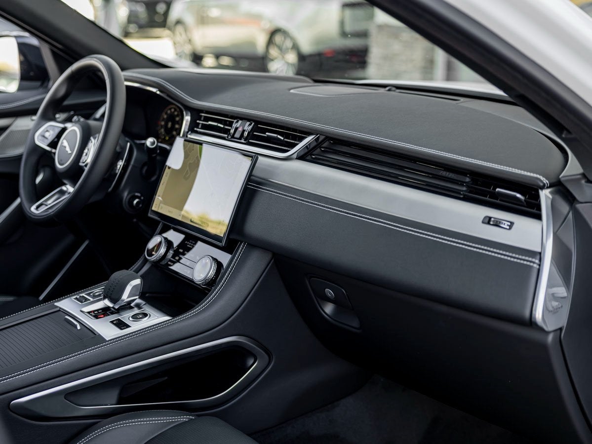 2026 Jaguar F-PACE P250 R-Dynamic S