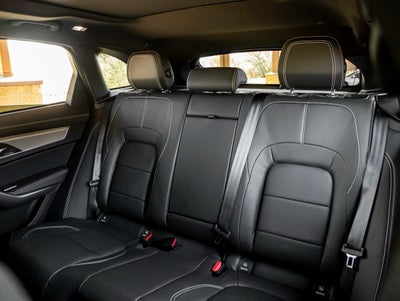 2026 Jaguar F-PACE P250 R-Dynamic S