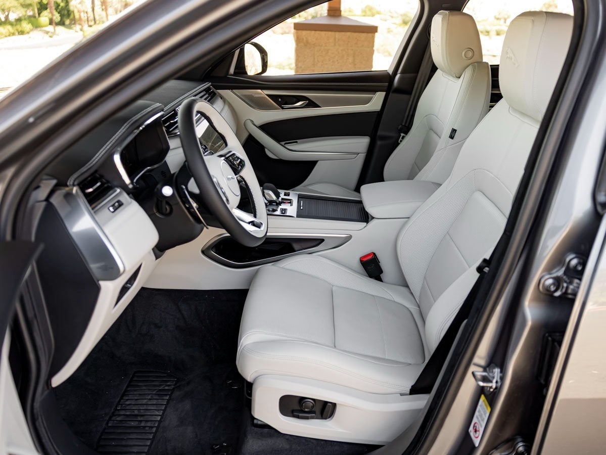 2026 Jaguar F-PACE P250 R-Dynamic S