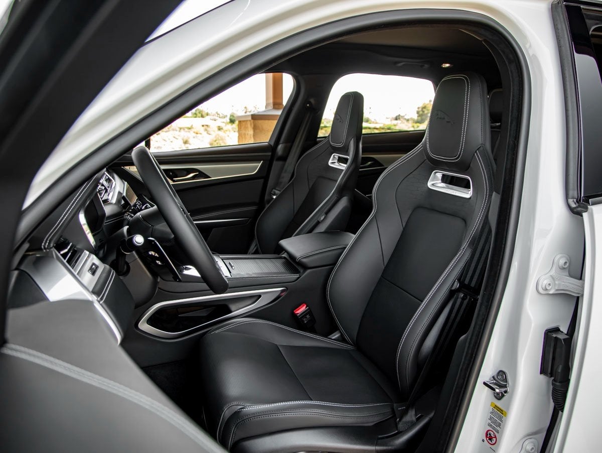 2026 Jaguar F-PACE P250 R-Dynamic S