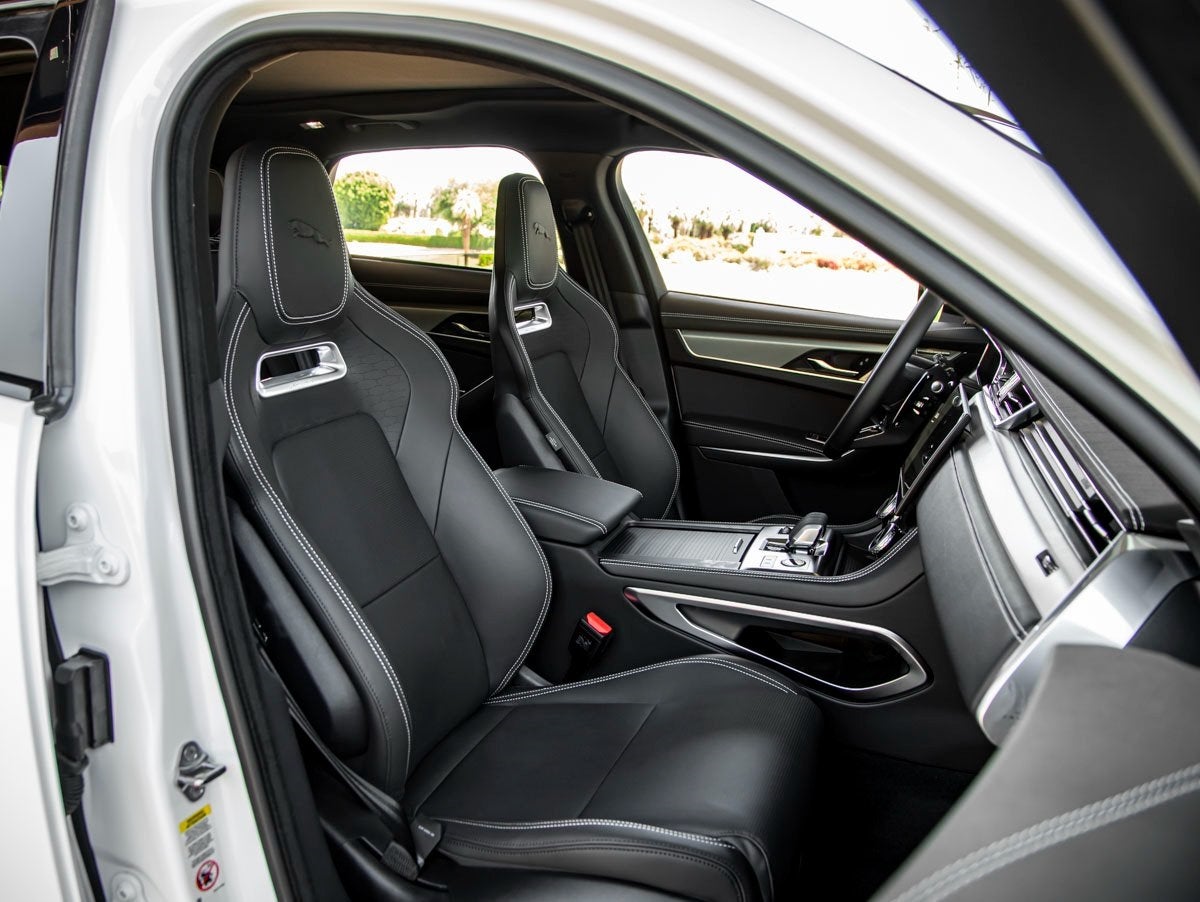 2026 Jaguar F-PACE P250 R-Dynamic S