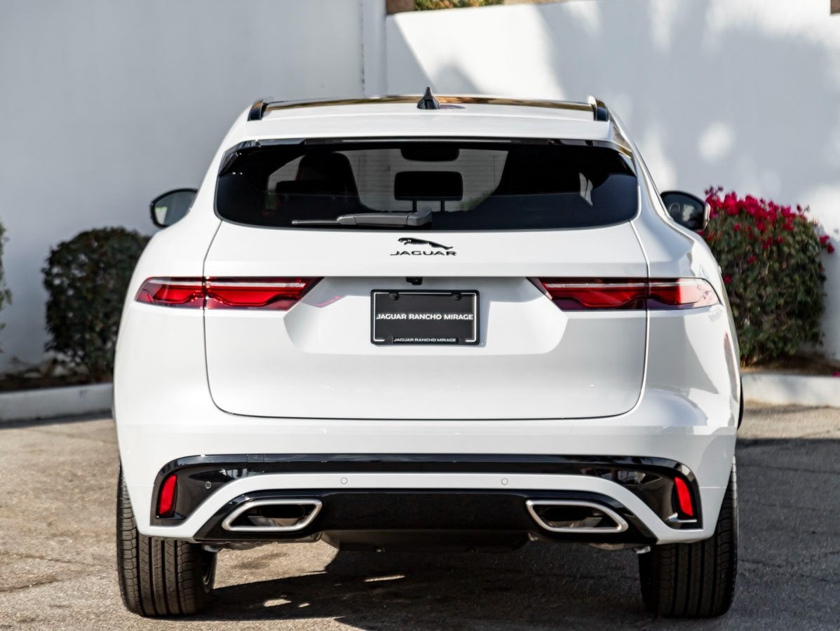 2025 Jaguar F-PACE P400 R-Dynamic S