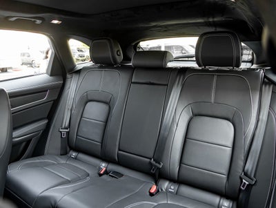 2026 Jaguar F-PACE P400 R-Dynamic S