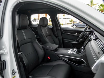 2026 Jaguar F-PACE P400 R-Dynamic S