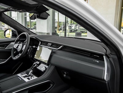 2026 Jaguar F-PACE P400 R-Dynamic S