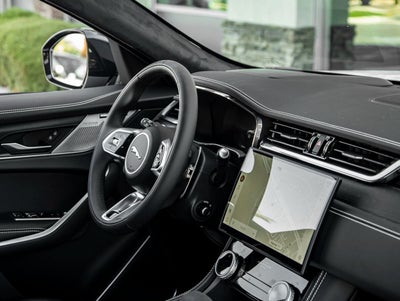 2026 Jaguar F-PACE P400 R-Dynamic S