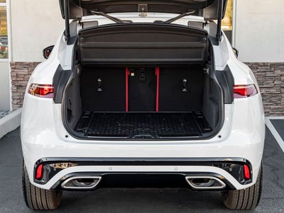 2026 Jaguar F-PACE P400 R-Dynamic S
