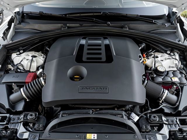 2026 Jaguar F-PACE P400 R-Dynamic S