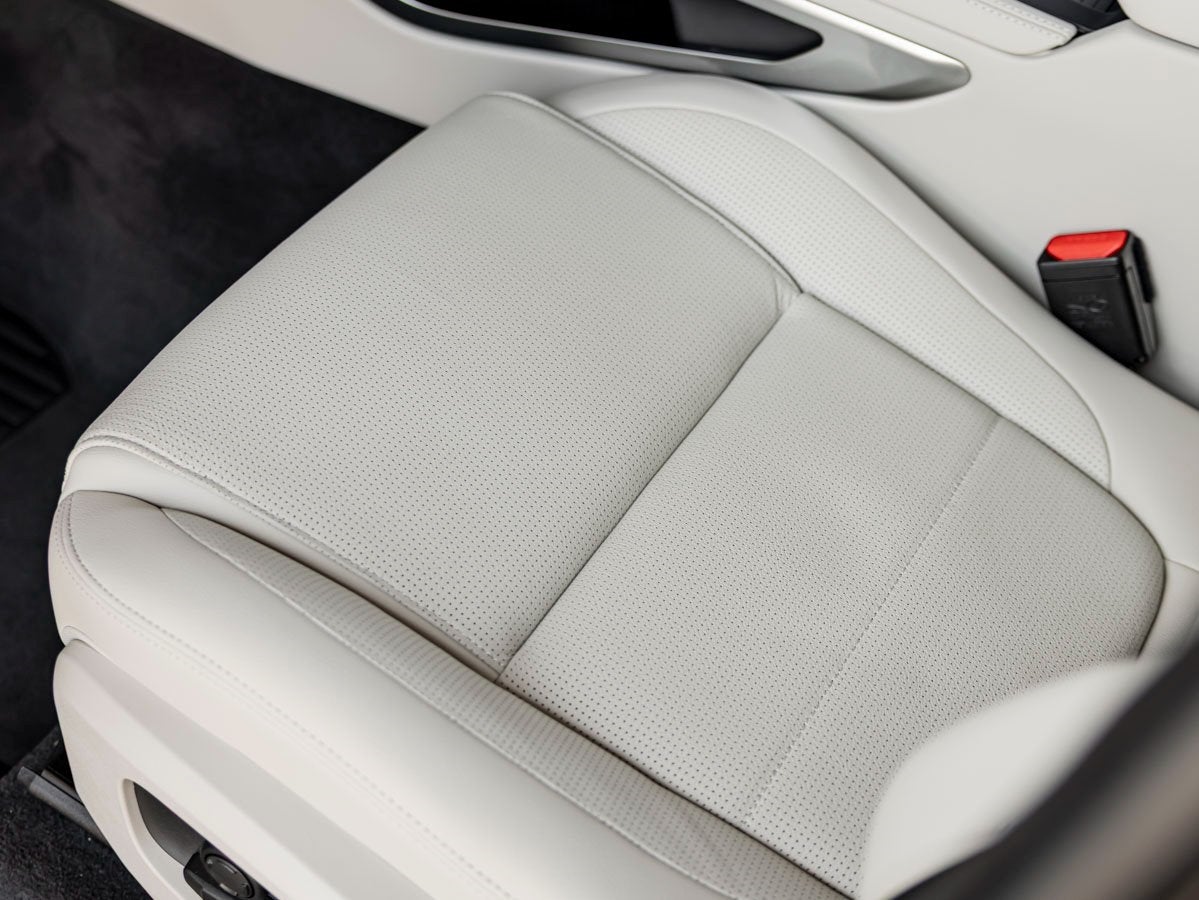 2026 Jaguar F-PACE P400 R-Dynamic S