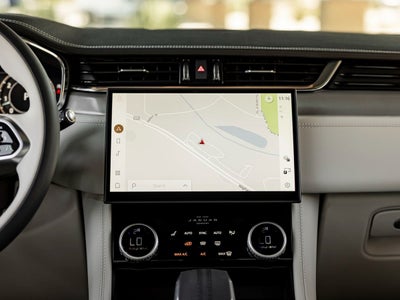 2026 Jaguar F-PACE P400 R-Dynamic S