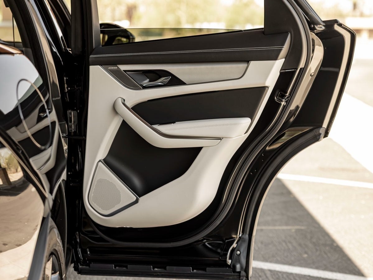 2026 Jaguar F-PACE P400 R-Dynamic S