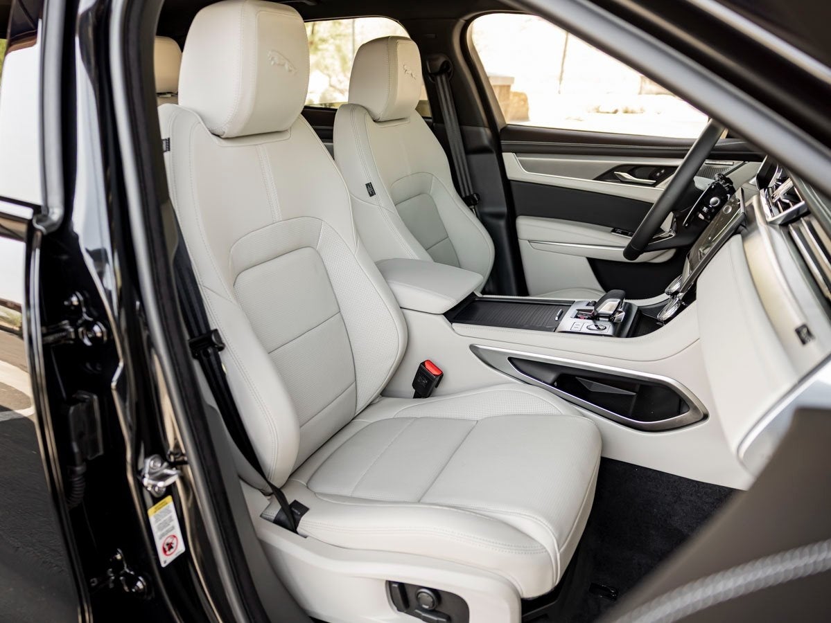 2026 Jaguar F-PACE P400 R-Dynamic S