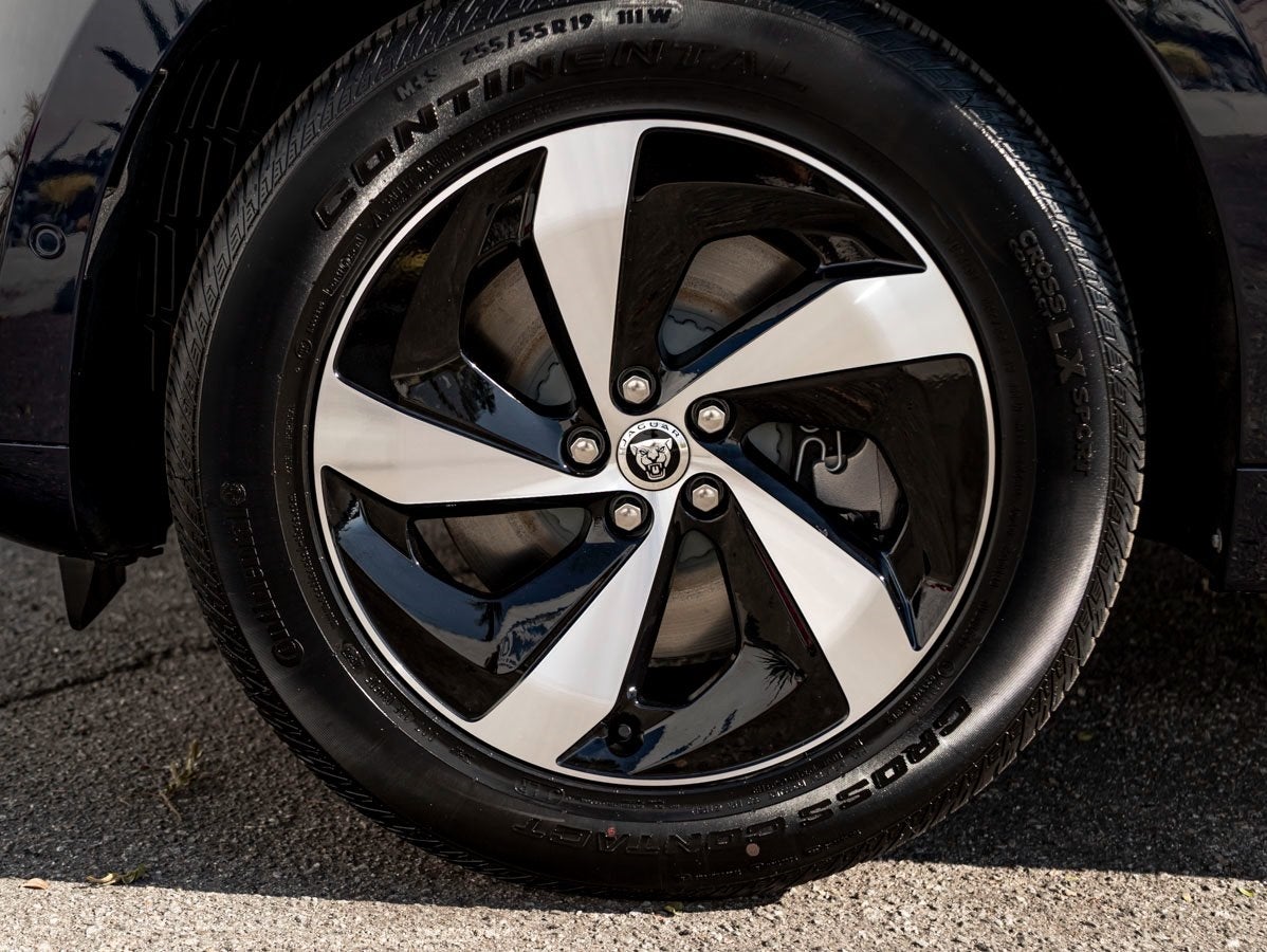 2026 Jaguar F-PACE P400 R-Dynamic S