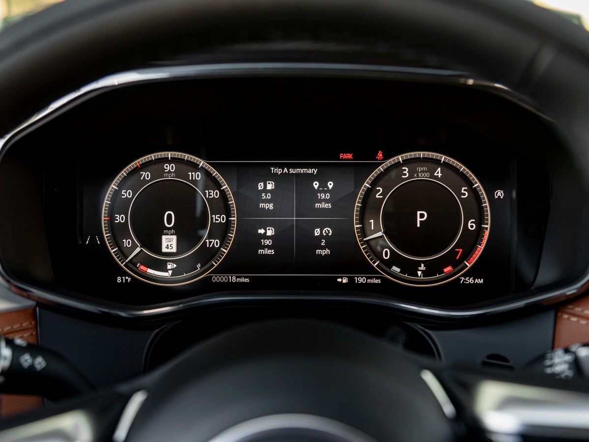 2026 Jaguar F-PACE P400 R-Dynamic S