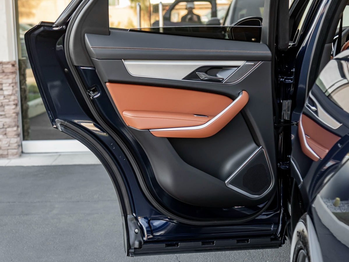 2026 Jaguar F-PACE P400 R-Dynamic S