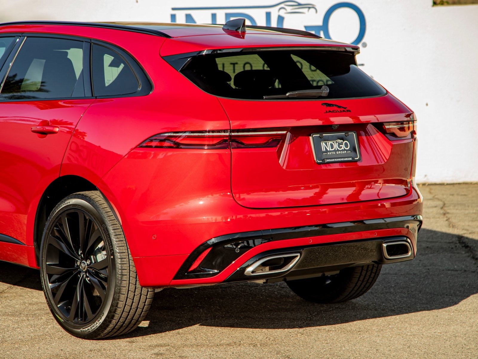 2025 Jaguar F-PACE P400 R-Dynamic S