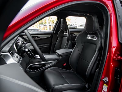 2025 Jaguar F-PACE P400 R-Dynamic S