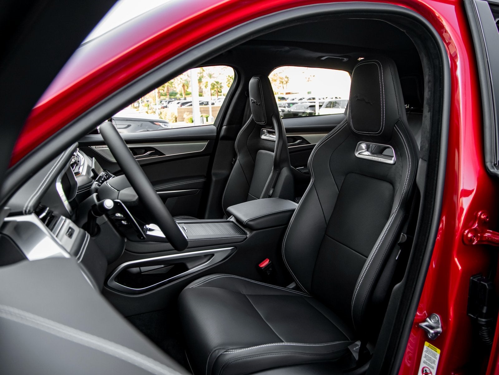 2025 Jaguar F-PACE P400 R-Dynamic S