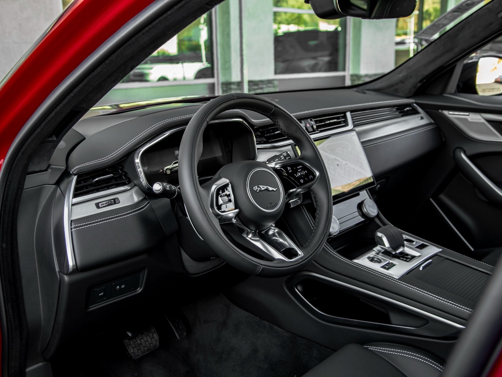 2025 Jaguar F-PACE P400 R-Dynamic S