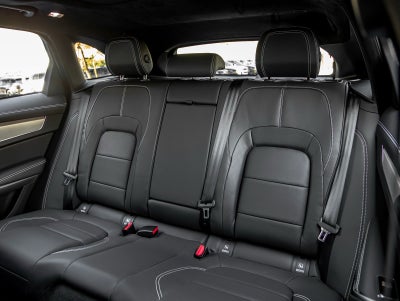 2025 Jaguar F-PACE P400 R-Dynamic S