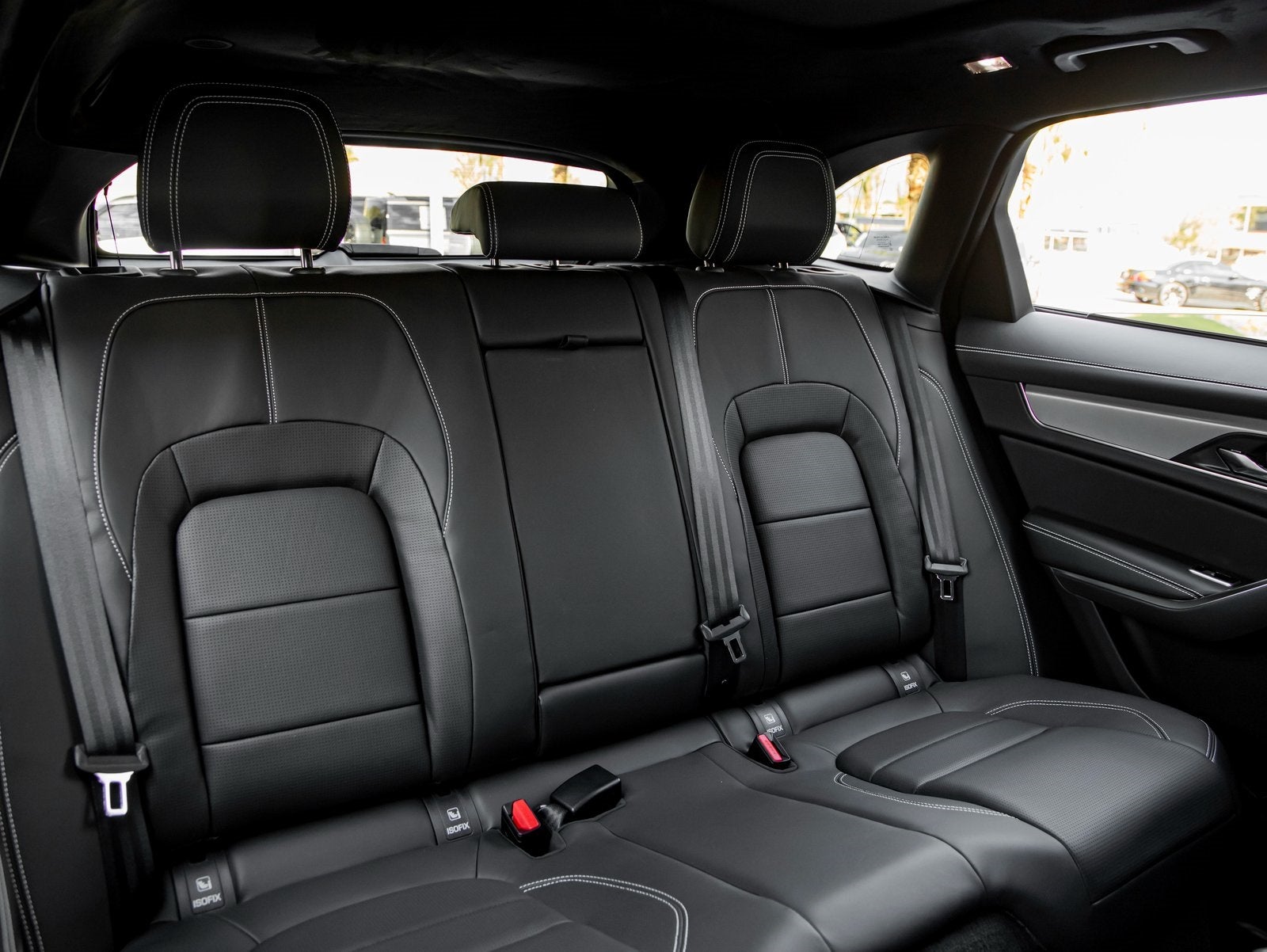 2025 Jaguar F-PACE P400 R-Dynamic S