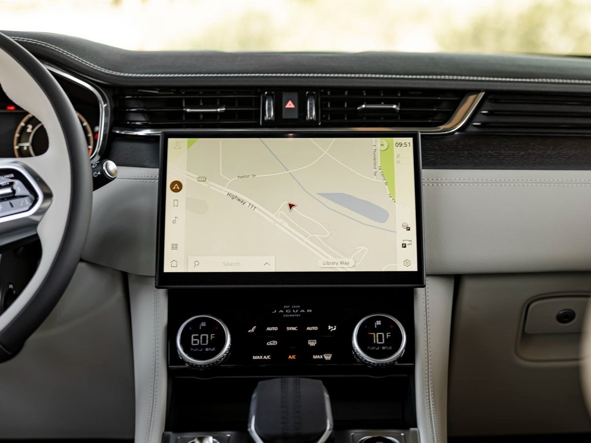 2026 Jaguar F-PACE P400 R-Dynamic S