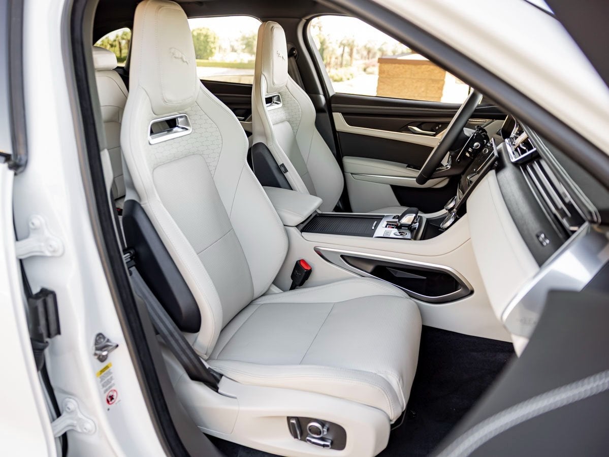 2026 Jaguar F-PACE P400 R-Dynamic S