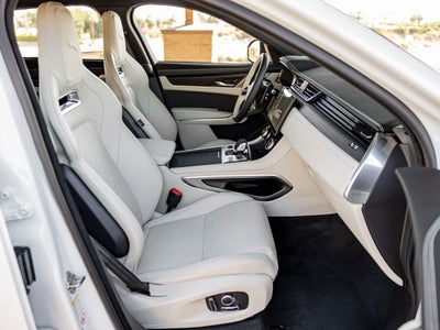 2026 Jaguar F-PACE P400 R-Dynamic S