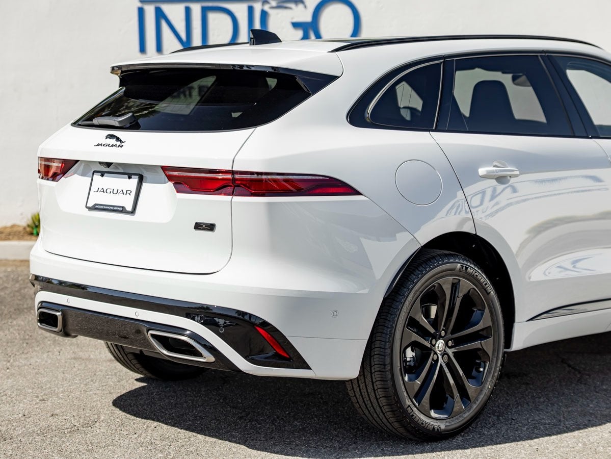 2026 Jaguar F-PACE P400 R-Dynamic S