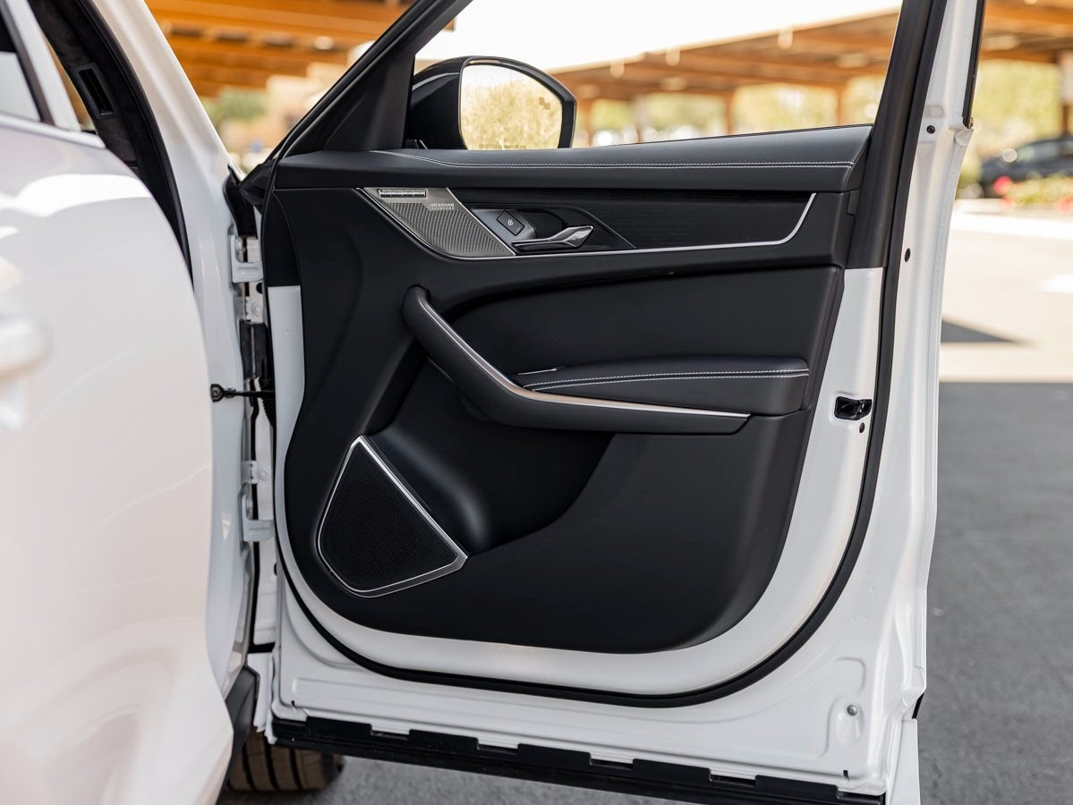 2026 Jaguar F-PACE P400 R-Dynamic S