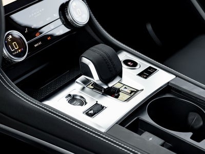 2026 Jaguar F-PACE P400 R-Dynamic S