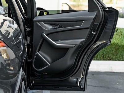 2026 Jaguar F-PACE P400 R-Dynamic S