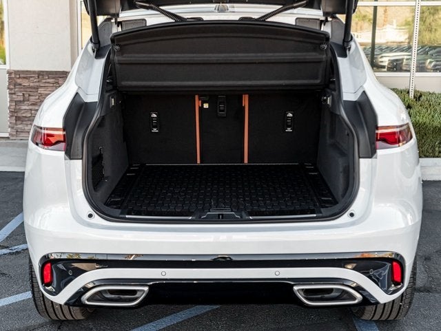 2026 Jaguar F-PACE P400 R-Dynamic S