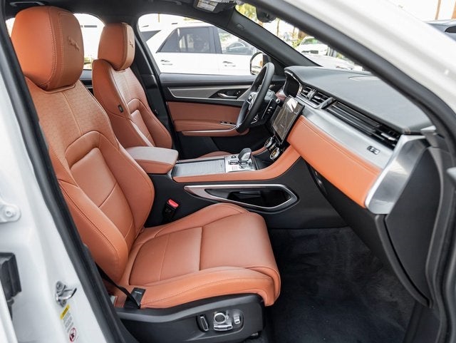 2026 Jaguar F-PACE P400 R-Dynamic S