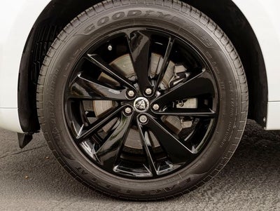 2025 Jaguar F-PACE P400 R-Dynamic S