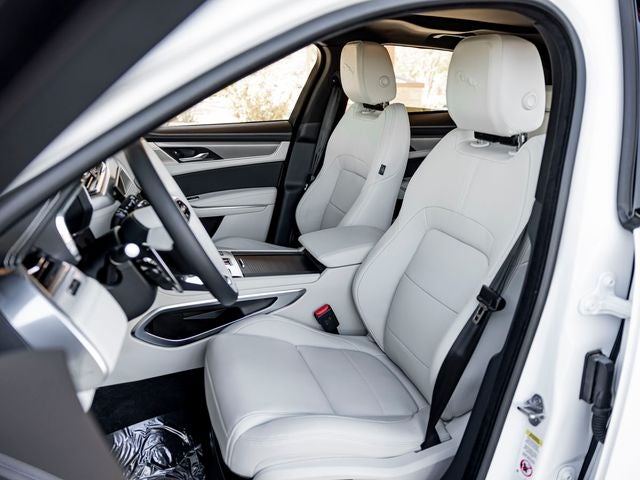 2025 Jaguar F-PACE P400 R-Dynamic S