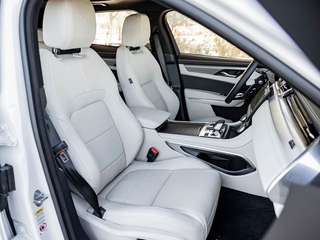 2025 Jaguar F-PACE P400 R-Dynamic S
