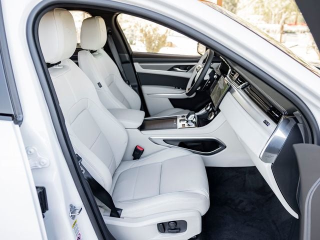 2025 Jaguar F-PACE P400 R-Dynamic S
