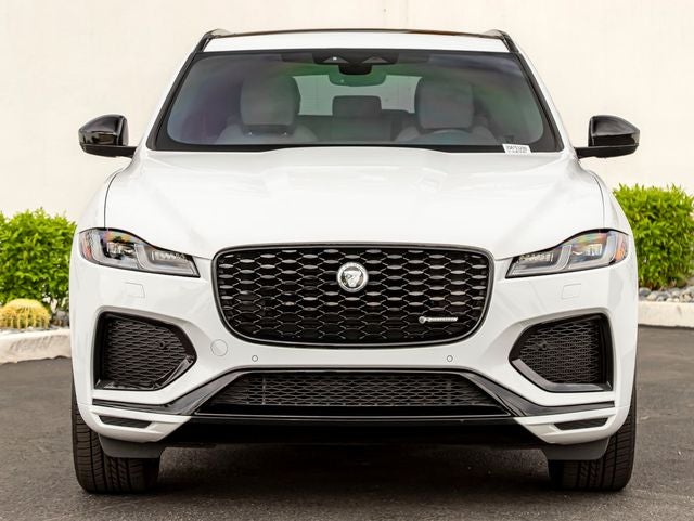 2025 Jaguar F-PACE P400 R-Dynamic S